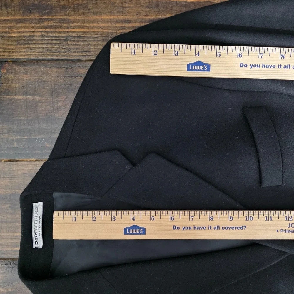 Jones New York Men's Sport Coat Blazer Three Button Black Wool Blend Flannel 43L
